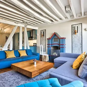 Le Marais Superb Terrace Free Netflix París